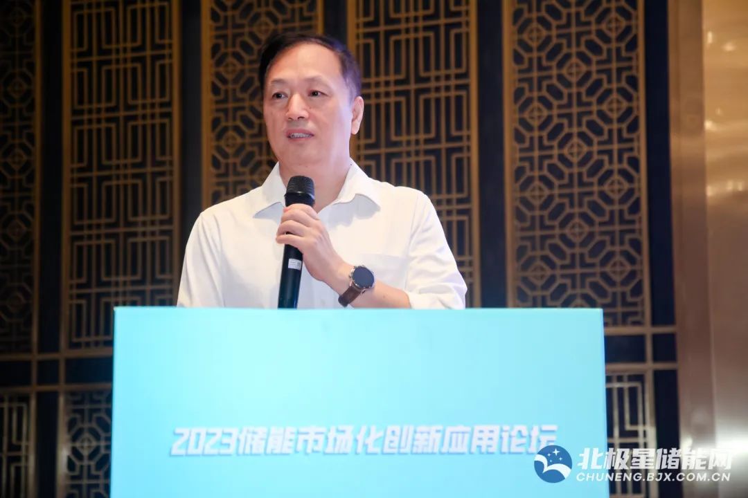 1694768462462833.jpg 640.jpg